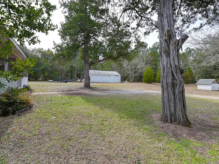 315 Gardners Terrace Rd — Photo 32