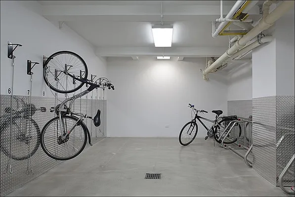 Rented by Compass | media 34