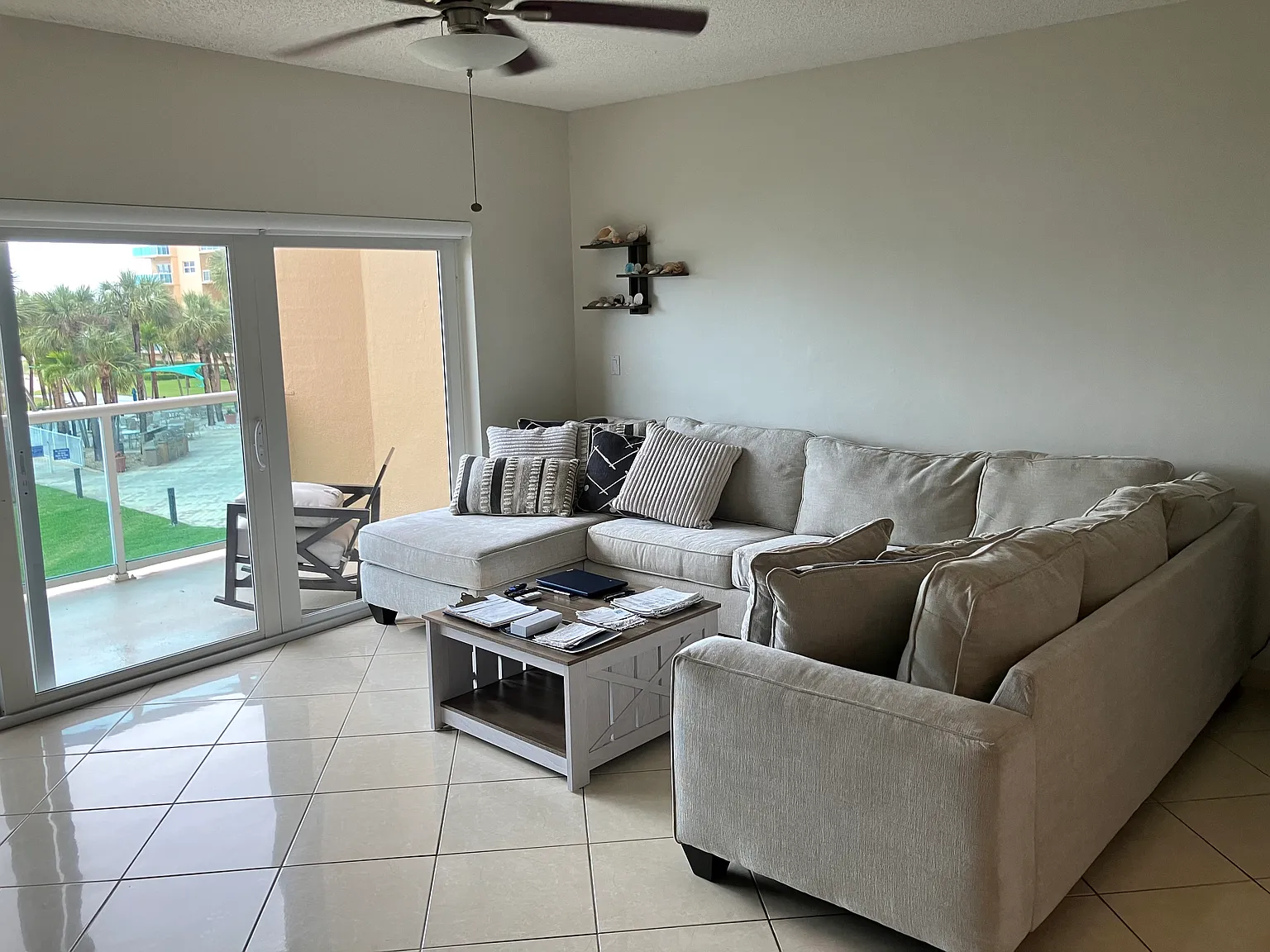 1 bed, 728 sqft, $2,500 — Photo 4