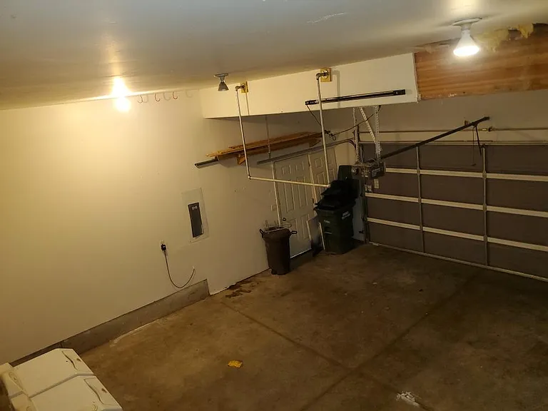 7 Lost Fork Ln — Photo 36