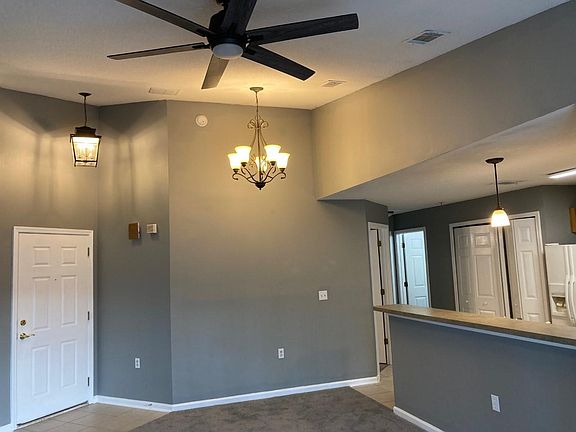 5th image of 5101 Playpen Dr Unit 11