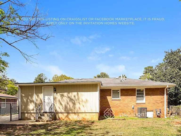 2121 Cherry Ln — Photo 17
