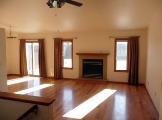 607 Ruby Ln, Jarrell, TX 76537