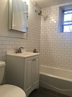 Rented by G2 Realty Group LLC | media 33