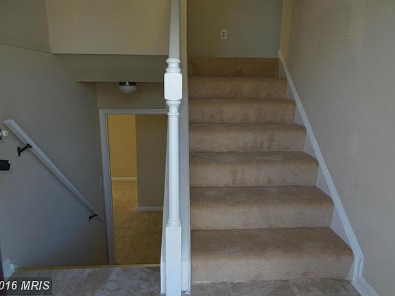 2nd image of 10300 Hillside Ln