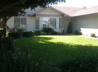 492 Strauss Ln, Madera, CA 93637