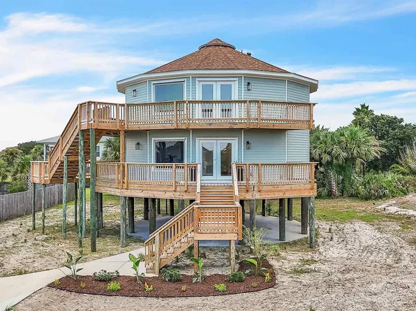 807 Largo Dr, Pensacola Beach, FL 32561