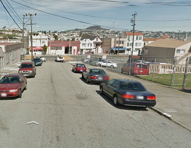 2nd image of 31 Whittier St