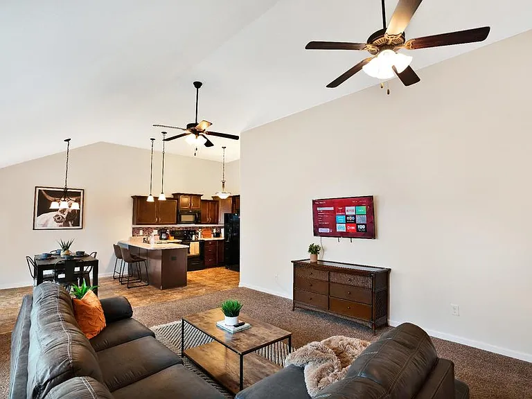 Camelot Dr — Photo 1