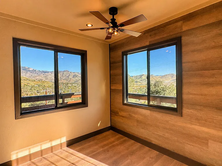 51 Lakeair Dr — Photo 12