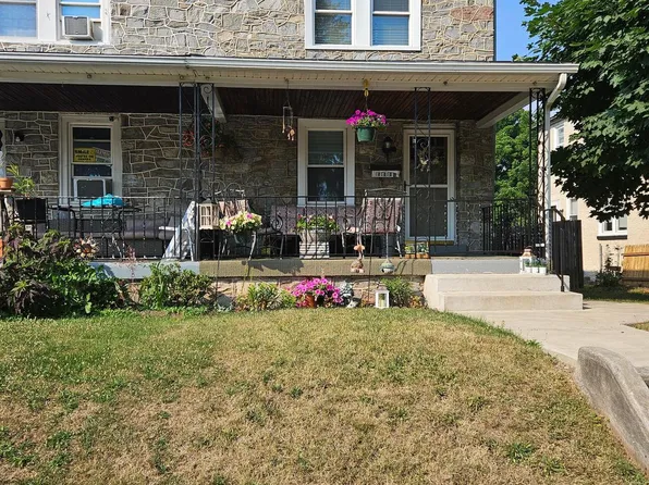 913 W James St, Norristown, PA 19401