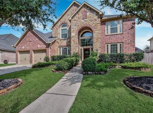 16318 Breakwater Path Dr, Houston, TX 77044