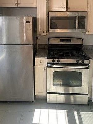 3rd image of 12360 83rd Ave APT 3N