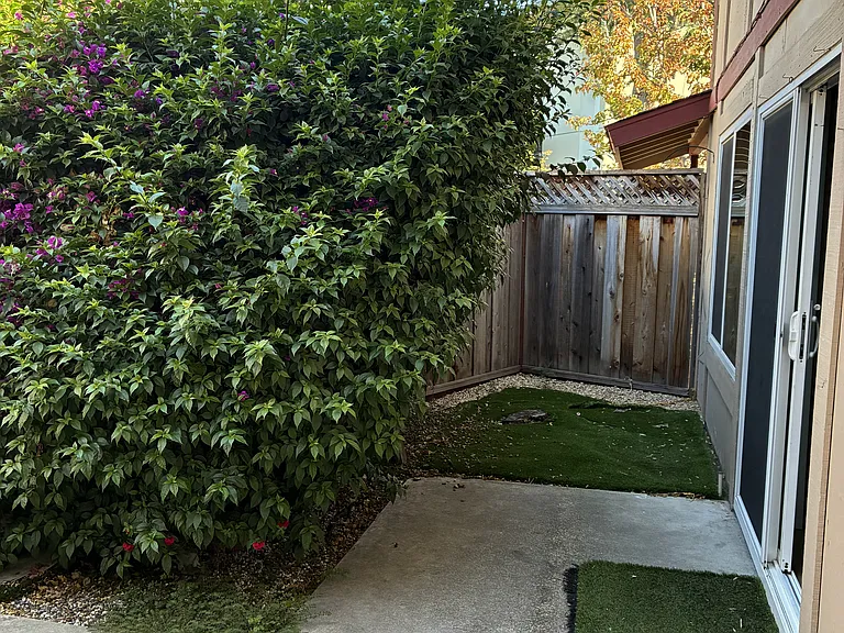1571 W El Camino #71 — Photo 21