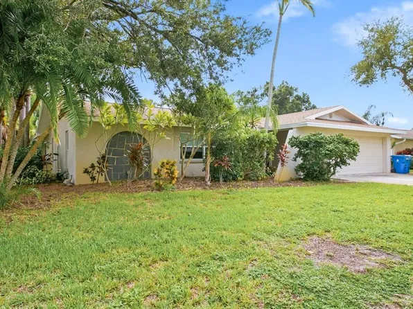 9165 136TH STREET, SEMINOLE, FL 33776