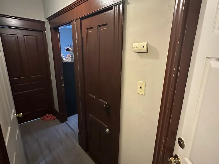 2318 Flora St — Photo 12