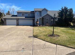3213 Westwood Estates Dr, Erie, PA 16506