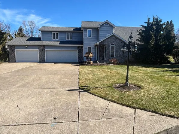 3213 Westwood Estates Dr, Erie, PA 16506