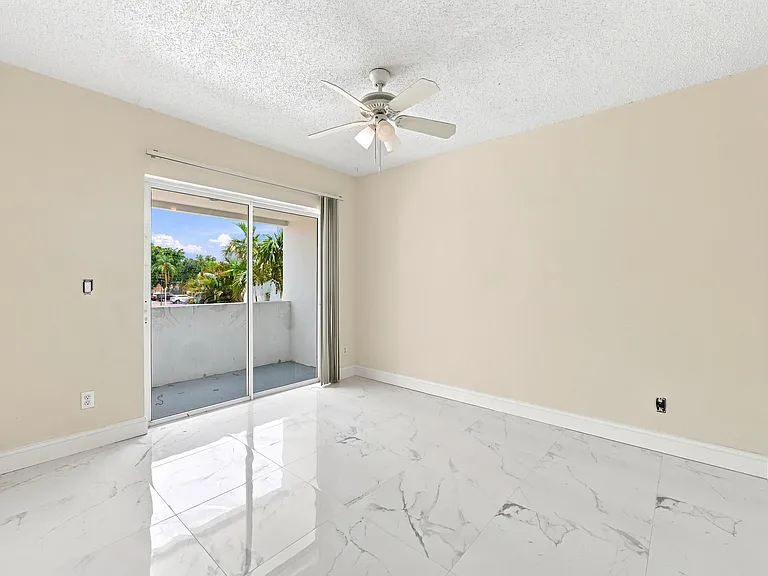 5120 Elmhurst Rd #A — Photo 47