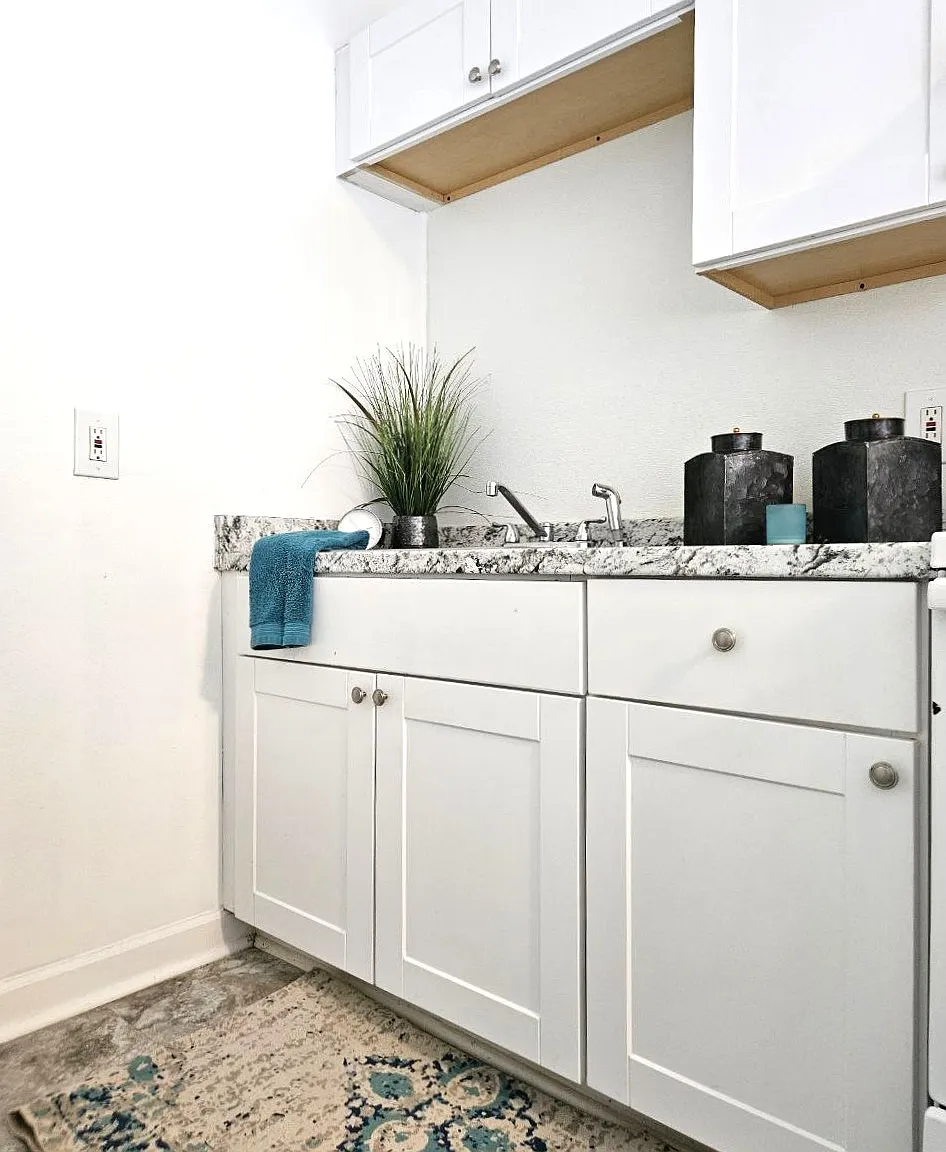 0 Brook St — Photo 1