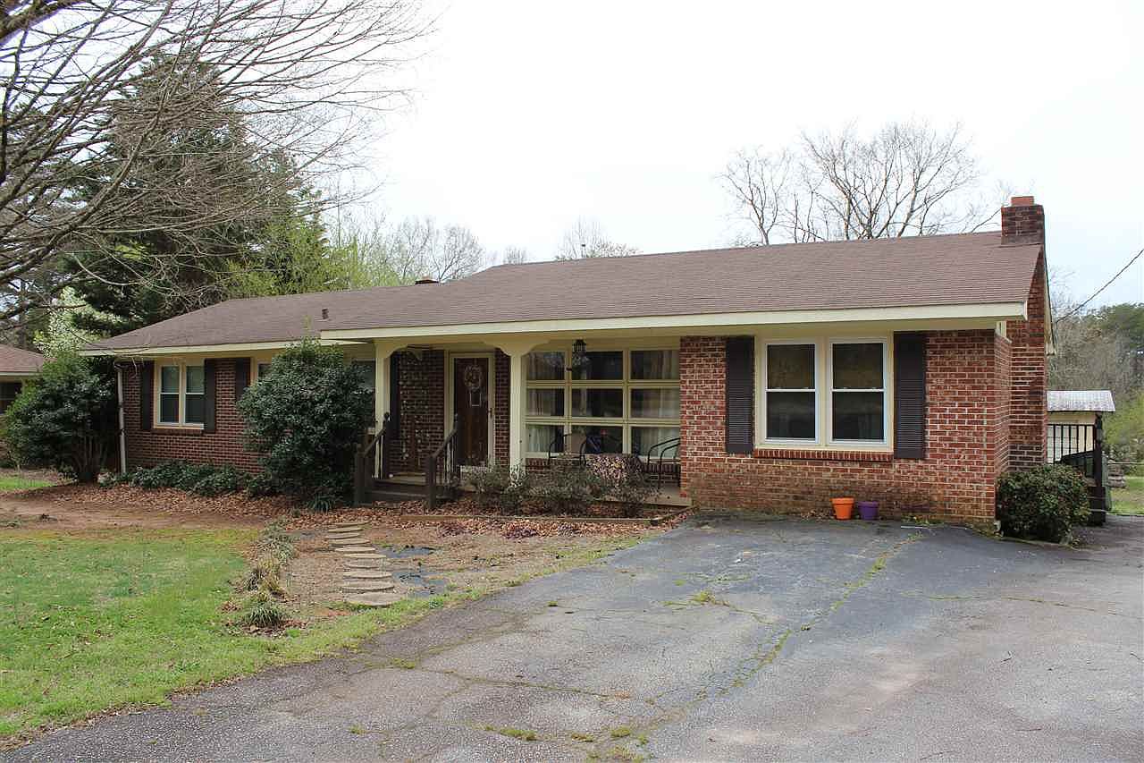 305 Playground Rd, Walhalla, SC 29691 Zillow