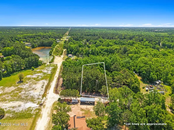 486 Scuppernong Circle SE, Bolivia, NC 28422