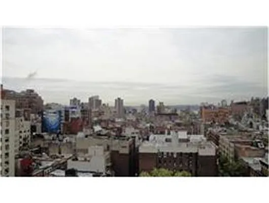 Rented by Douglas Elliman | media 29