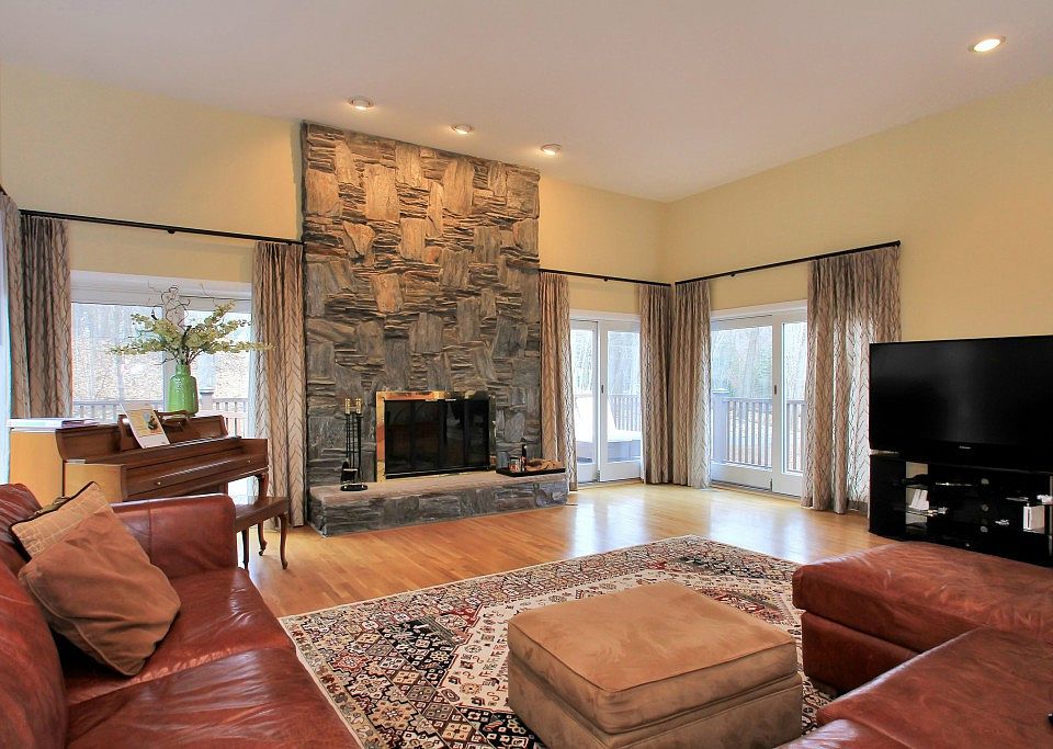 Spectacular Great Room