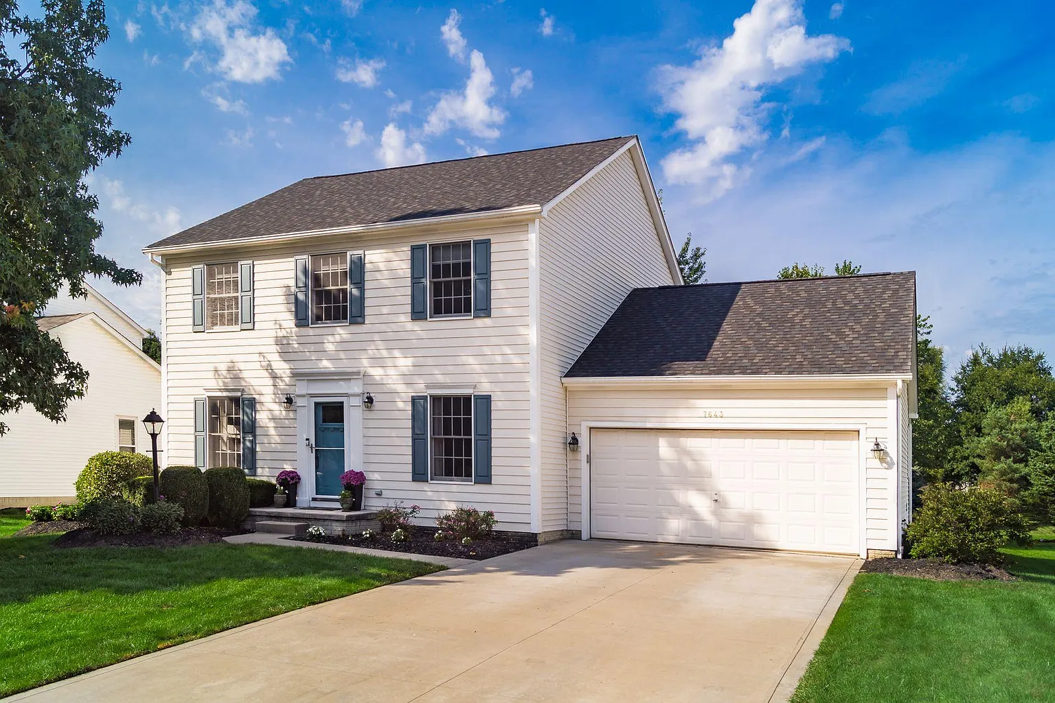 7643 Benderson Dr photo 1