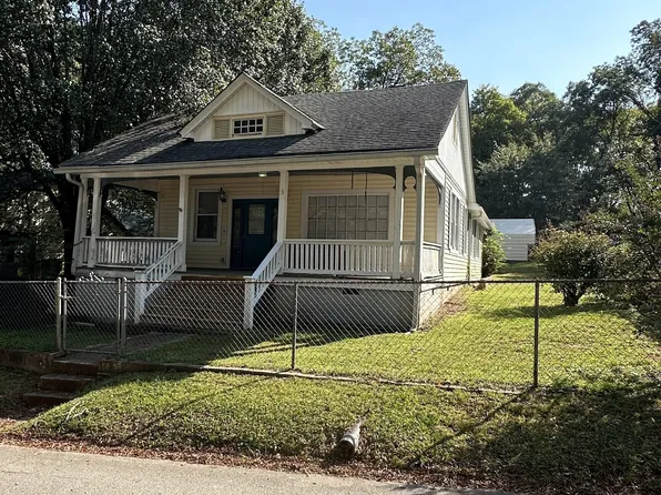 3 Elm St, Porterdale, GA 30014