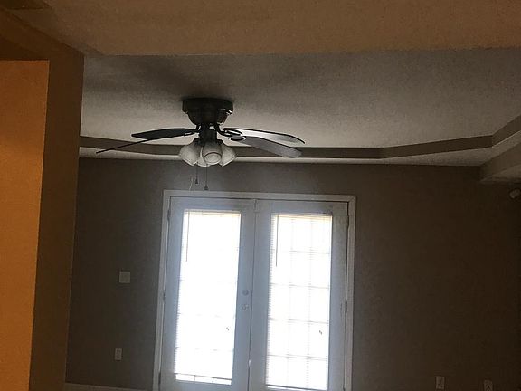 5th image of 7023 Yorktown Dr