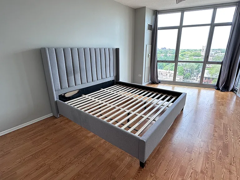1134 W Granville Ave #1013 — Photo 3