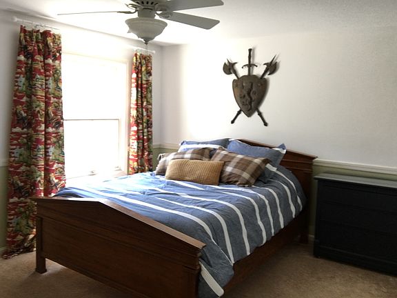 4th image of 9444 Stover Ln