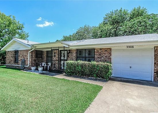 1st image of 3908 Peaks Dr