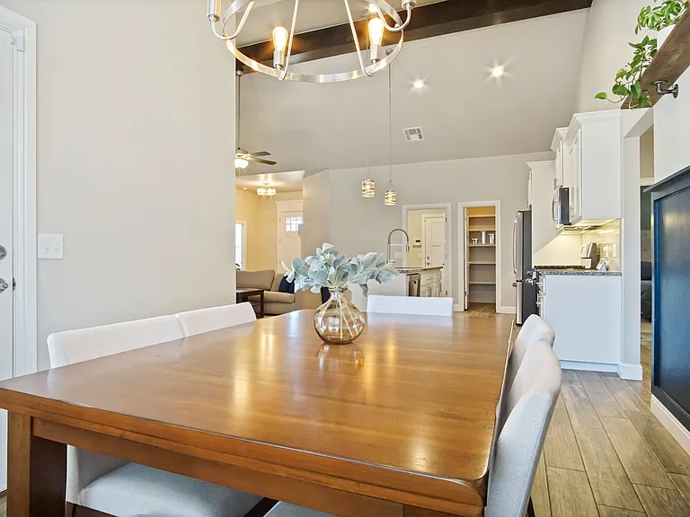 10004 Glover River Dr — Photo 10