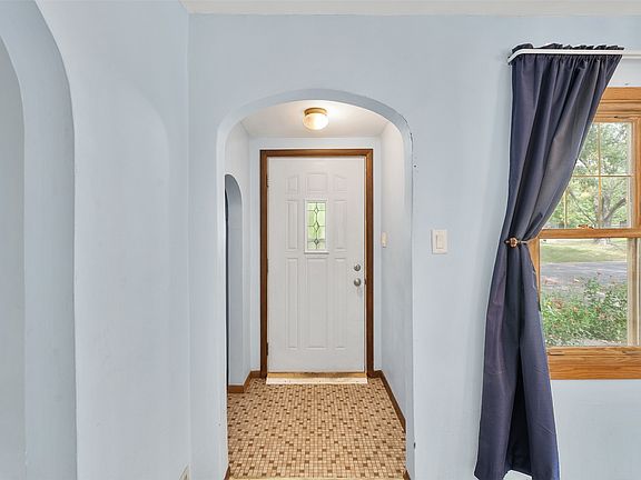 3rd image of 2445 Harrision Street