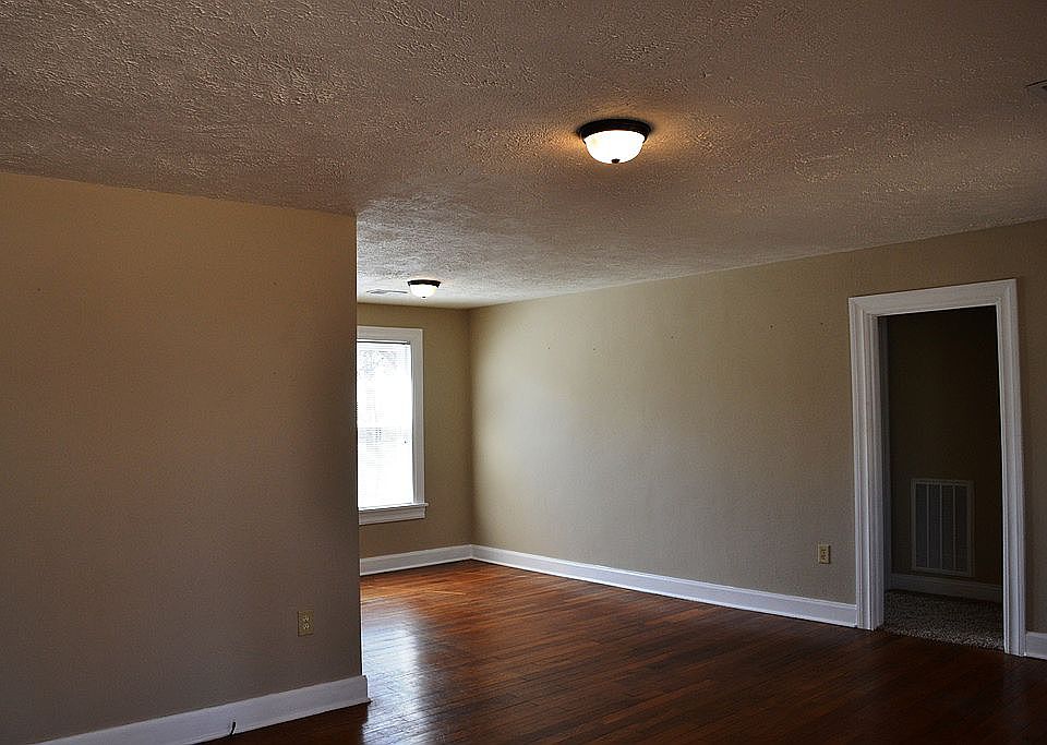 1st image of 54 Brentwood Dr