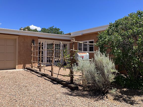 garage and french doors to portal