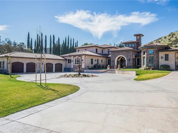 26829 Brooken Ave, Santa Clarita, CA 91387