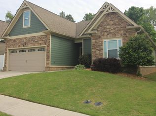 8368 Deer Run Cir, Ooltewah, TN 37363