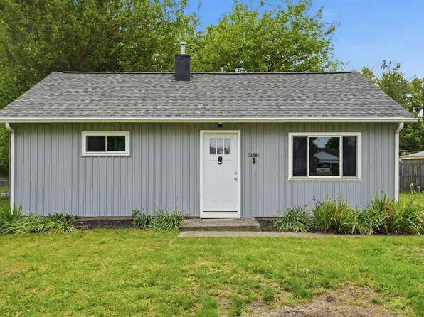 4711 W Cedar Crest Cir, Fort Wayne, IN 46809