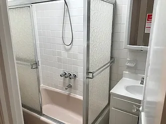 Rented by Zikos Realty Services