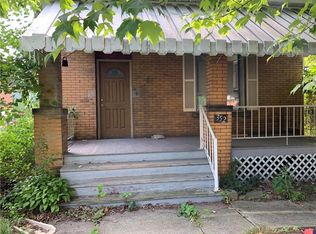 352 Colfax St, Springdale, PA 15144