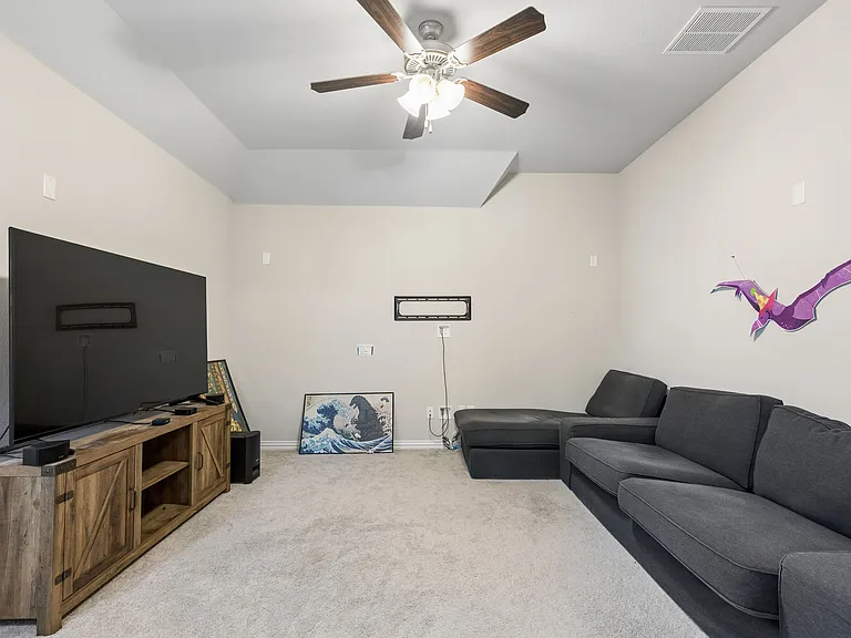 3028 Dustywood Dr — Photo 9