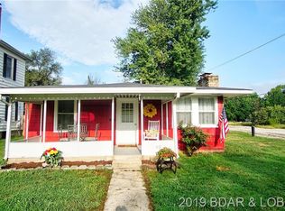 103 S Walnut St, Eldon, MO 65026