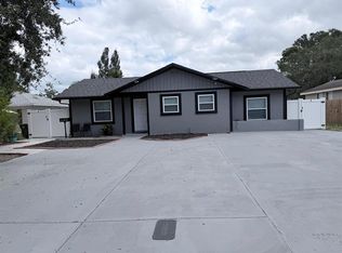 1305 29th St W, Bradenton, FL 34205