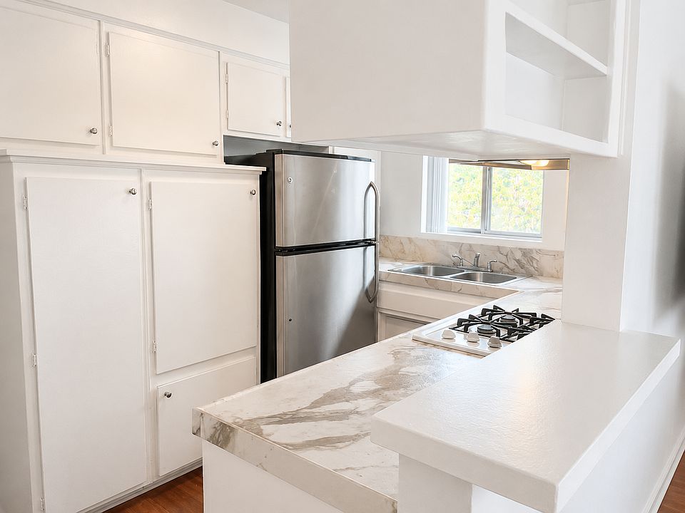 1st image of 4020 Inglewood Blvd #10