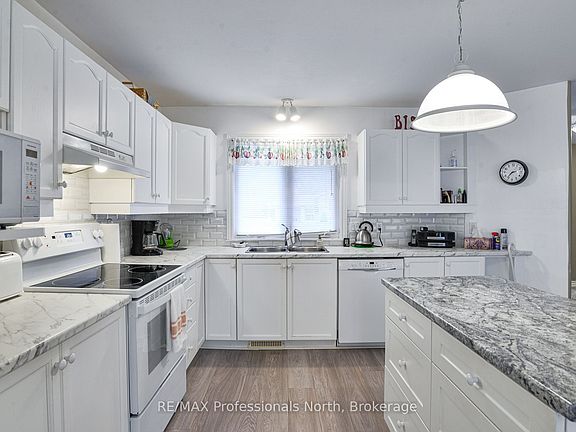 4th image of 41 Killdeer Cres