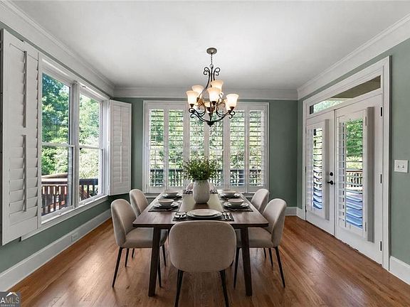 3rd image of 98 Twelve Oaks Dr SE