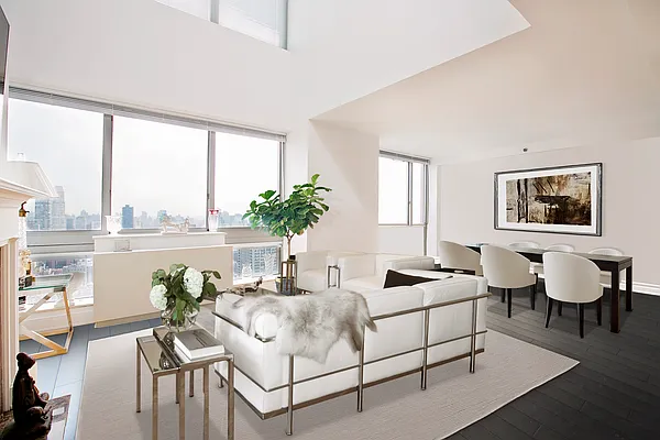 Sold by Waldstar Real Estate LLC | media 24